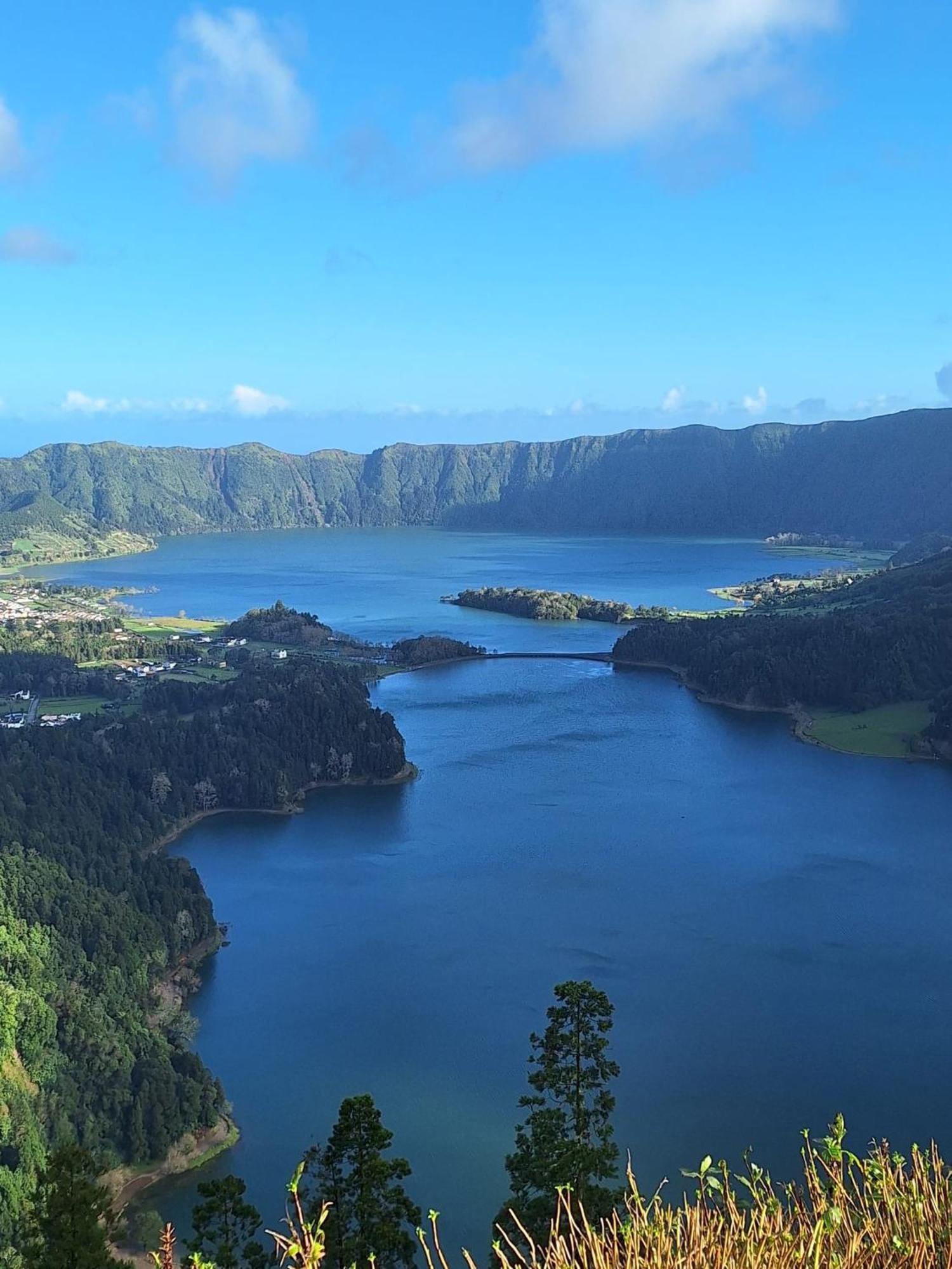 Caminhos Nos Levam Pela Ilha Leilighet Ponta Delgada Eksteriør bilde